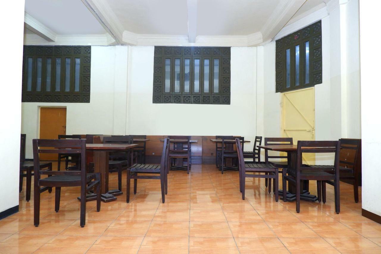 Hotel Pelangi Indah Semarang Exterior foto